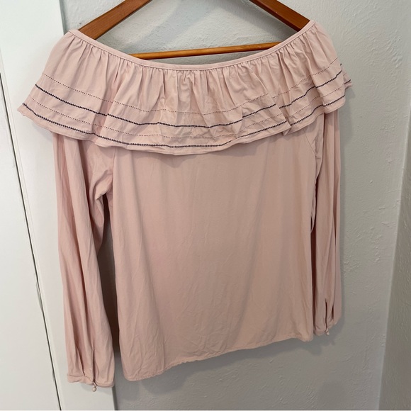 Club Monaco Pink Ruffle Off-Shoulder Top - Picture 2 of 3
